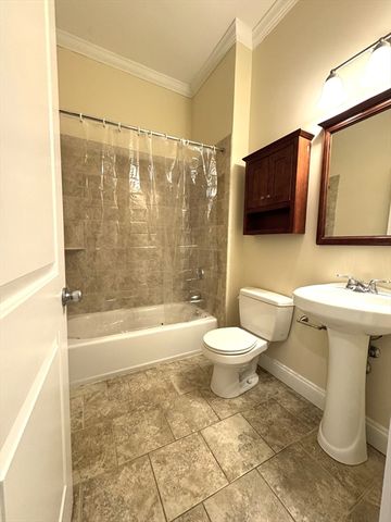 3 Main Street 203, Peabody, MA 01961