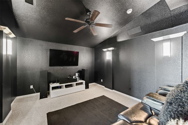 9101 Cypress Creek Road, Lantana, TX 76226