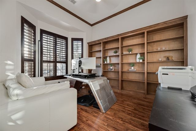 9101 Cypress Creek Road, Lantana, TX 76226