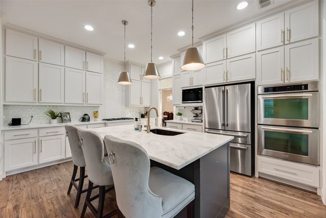 9101 Cypress Creek Road, Lantana, TX 76226