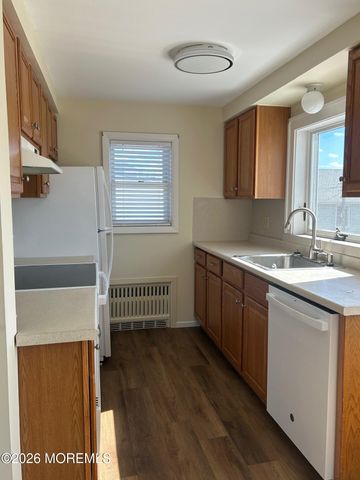 624 Ocean Avenue 2, Sea Bright, NJ 07760