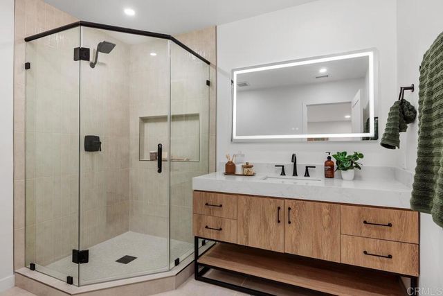 6428 Chiriqui Lane, Carlsbad, CA 92009