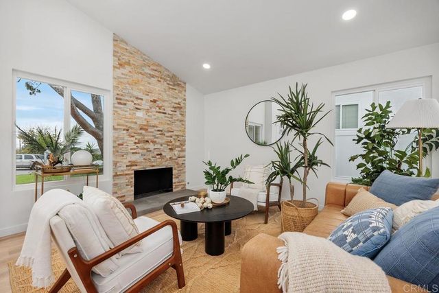 6428 Chiriqui Lane, Carlsbad, CA 92009