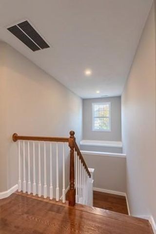 350 South Rd 2, Bedford, MA 01730