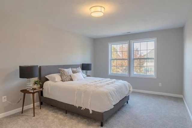 350 South Rd 2, Bedford, MA 01730