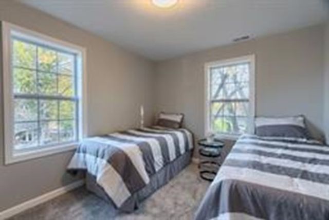 350 South Rd 2, Bedford, MA 01730