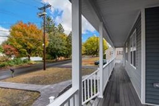 350 South Rd 2, Bedford, MA 01730