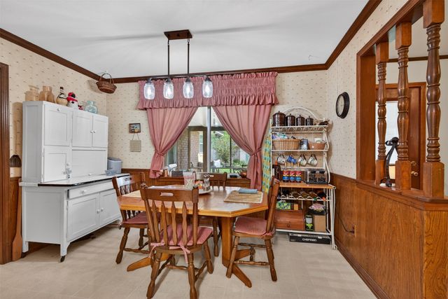 9813 High Point Drive, Shreveport, LA 71106