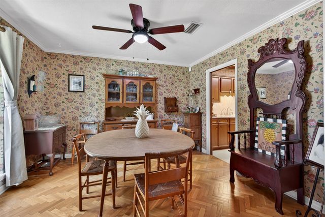 9813 High Point Drive, Shreveport, LA 71106