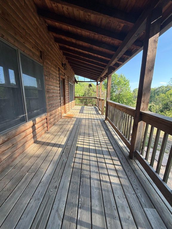 Image 23 of property listing at 10680 ALLENS FRESH RD, Charlotte Hall, MD 20622