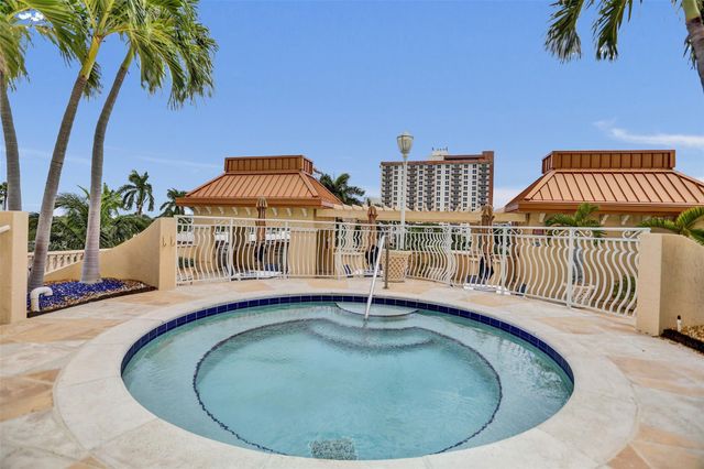 2845 NE 9th Street 601, Fort Lauderdale, FL 33304