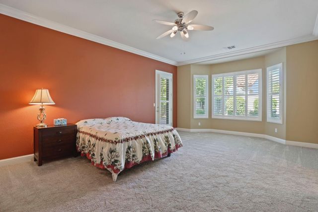 2424 Ashbridge Ln, Manteca, CA 95336