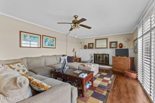 524 View Park Drive, Knoxville, TN 37920