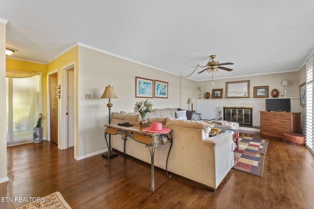 524 View Park Drive, Knoxville, TN 37920
