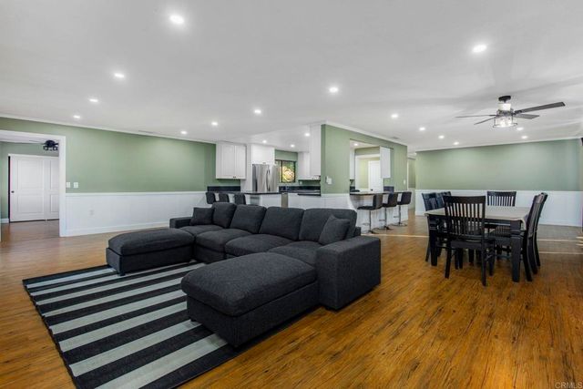 1002 Summer Glen Drive, Ramona, CA 92065