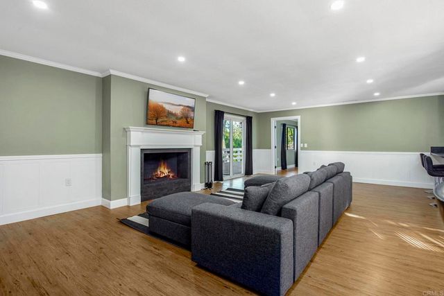 1002 Summer Glen Drive, Ramona, CA 92065