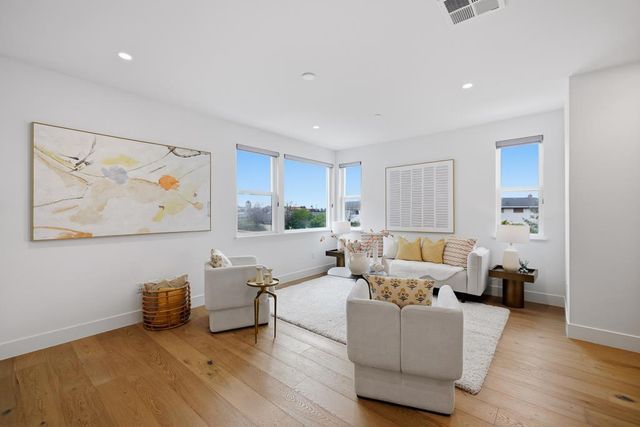 707 Starfish Lane, Foster City, CA 94404