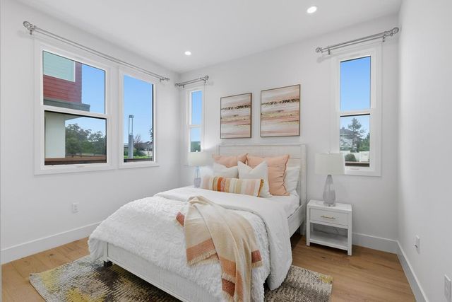 707 Starfish Lane, Foster City, CA 94404