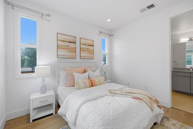 707 Starfish Lane, Foster City, CA 94404