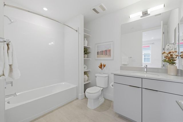 707 Starfish Lane, Foster City, CA 94404