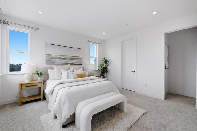 707 Starfish Lane, Foster City, CA 94404