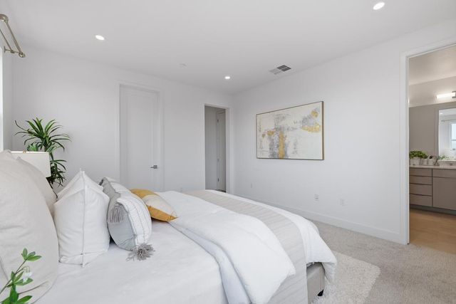 707 Starfish Lane, Foster City, CA 94404