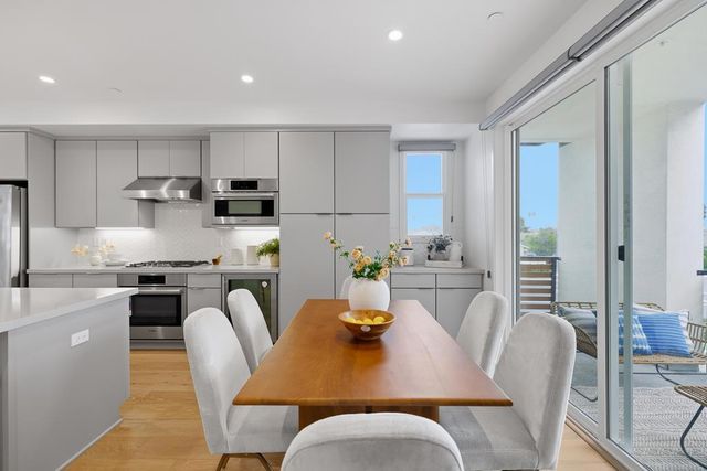 707 Starfish Lane, Foster City, CA 94404