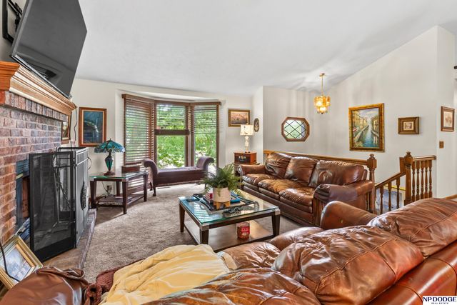 12605 Ellison Circle, Omaha, NE 68164