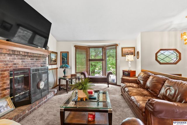 12605 Ellison Circle, Omaha, NE 68164