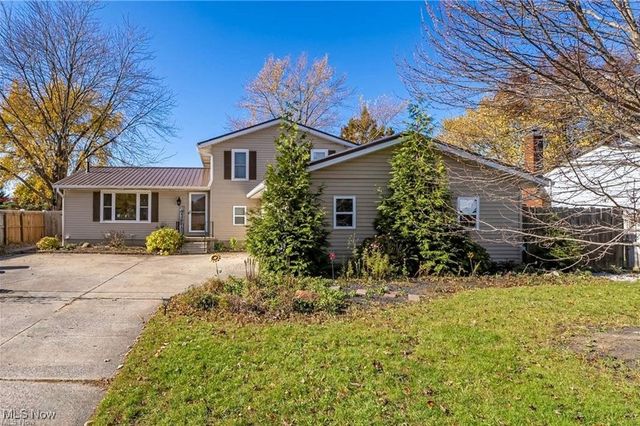 718 Northfork Way, Brunswick, OH 44212