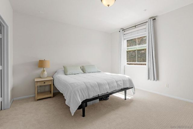 17071 Calle Trevino 8, San Diego, CA 92127