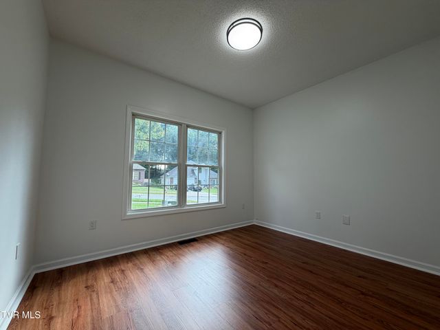 25 Bedding Place, Johnson City, TN 37604