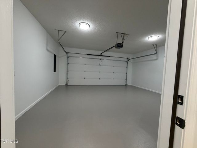 25 Bedding Place, Johnson City, TN 37604