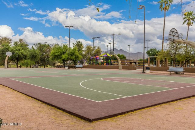 10638 E TURQUOISE Avenue, Scottsdale, AZ 85258