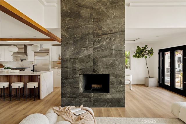 3619 Lowry Road, Los Angeles, CA 90027