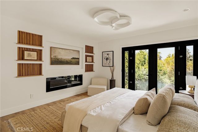 3619 Lowry Road, Los Angeles, CA 90027