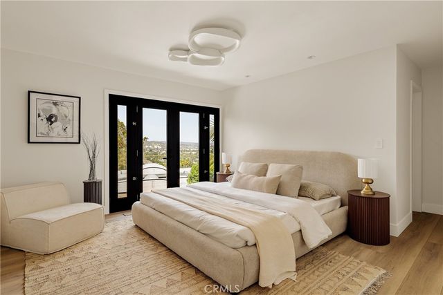 3619 Lowry Road, Los Angeles, CA 90027