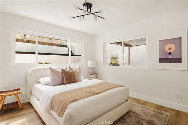 3619 Lowry Road, Los Angeles, CA 90027