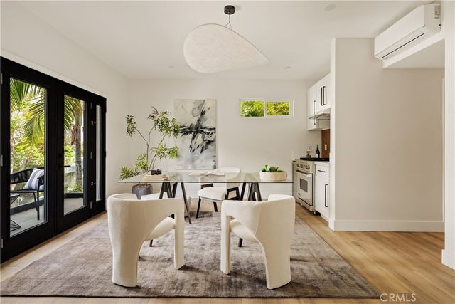 3619 Lowry Road, Los Angeles, CA 90027