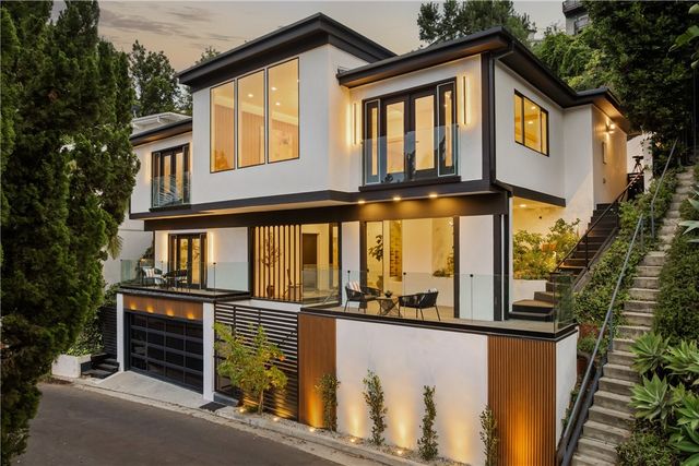 3619 Lowry Road, Los Angeles, CA 90027