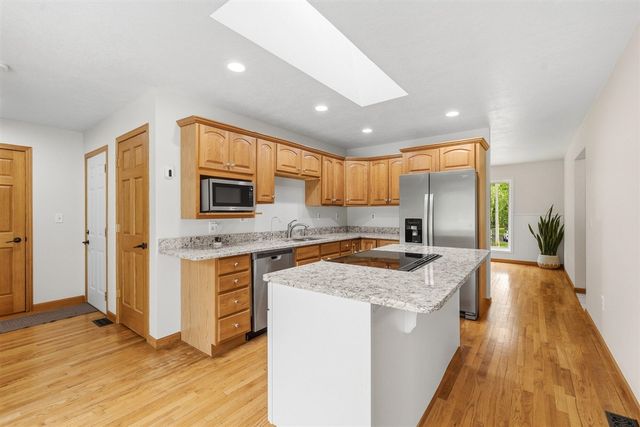 5205 F Drive, East Leroy, MI 49051