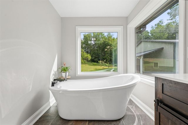 5205 F Drive, East Leroy, MI 49051
