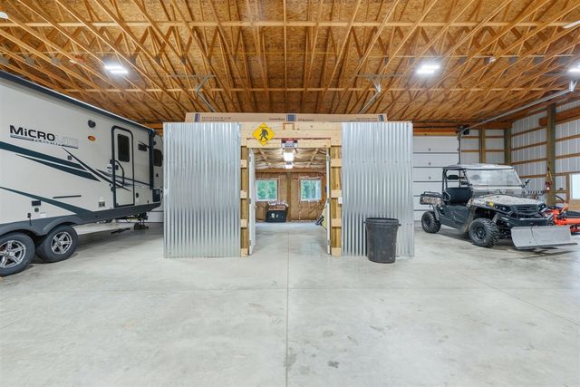 5205 F Drive, East Leroy, MI 49051
