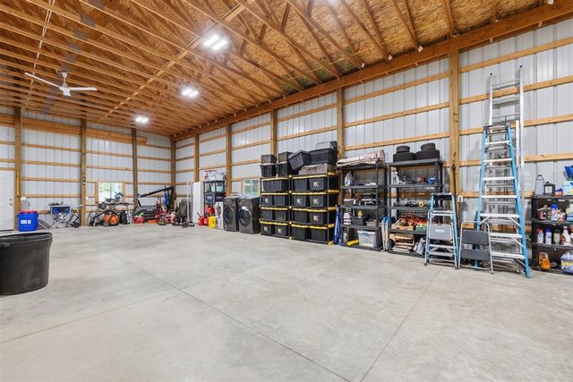 5205 F Drive, East Leroy, MI 49051