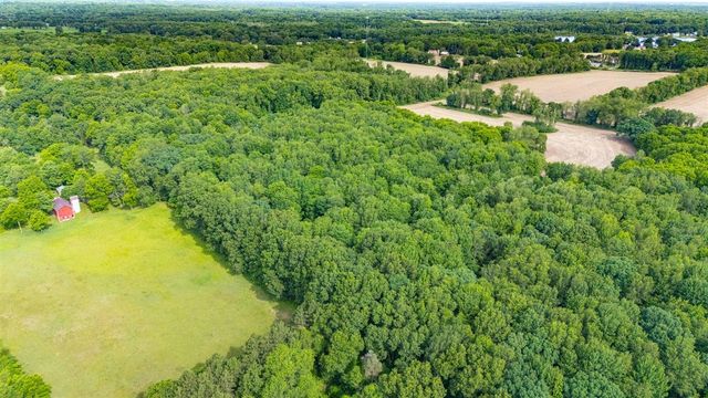 5205 F Drive, East Leroy, MI 49051