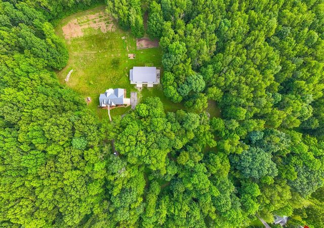 5205 F Drive, East Leroy, MI 49051