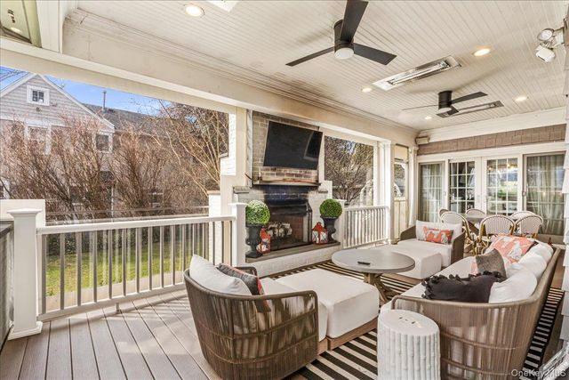 70 Magnolia Avenue, Garden City, NY 11530