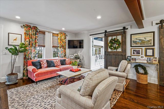 70 Magnolia Avenue, Garden City, NY 11530