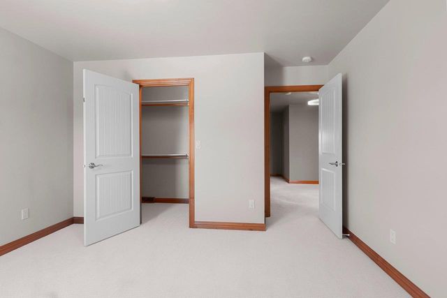 3585 GLEN ABBEY DRIVE, Green Bay, WI 54311