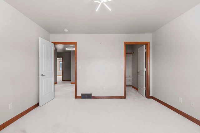 3585 GLEN ABBEY DRIVE, Green Bay, WI 54311